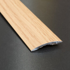Flat Cover Strip Oak 900mm