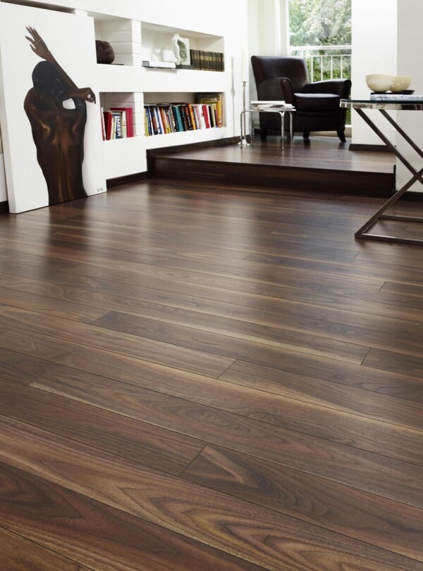 12MM Munich Oak AC-4 - Image 2